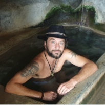 Izvor tople vode - BANJA VRUČICA