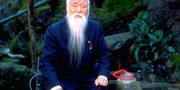 DREVNE JAPANSKE POSLOVICE: “Ne zadržavaj ono što odlazi, ne tjeraj ono što dolazi…”