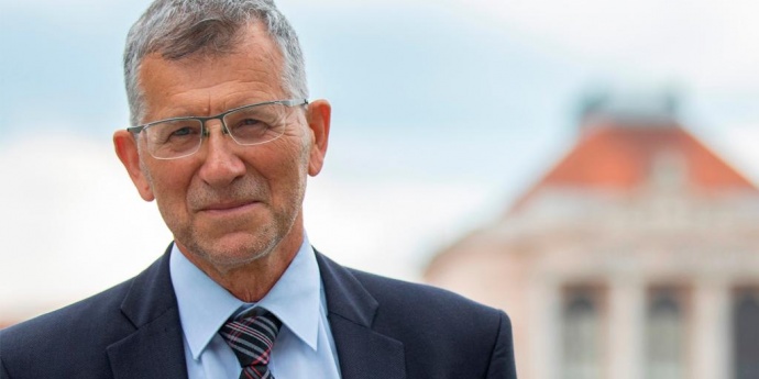 Intervju – Dr. sc. Srećko Sladoljev – “Korona virus je planski izabran da ‘nosi’ PLANdemiju”