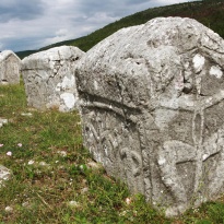 Tajanstvene vječne kuće  - stećci